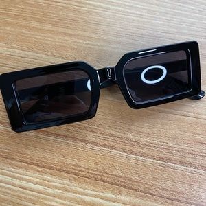 Womens Fifth & ninth Berlin sunnies